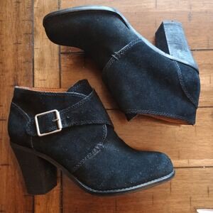 LUCKY BRAND Mickie Women's 8.5 M Black Suede Leather Ankle Heel Buckle Boots‎